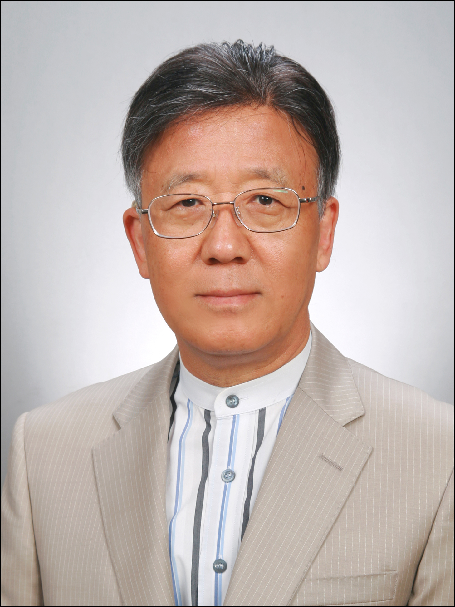김동국 명예교수 (KIM, DONG KOOK) 사진