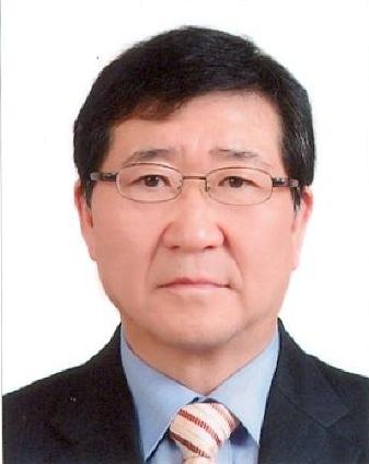  신복기 명예교수 (SIN, BOK KI) 사진